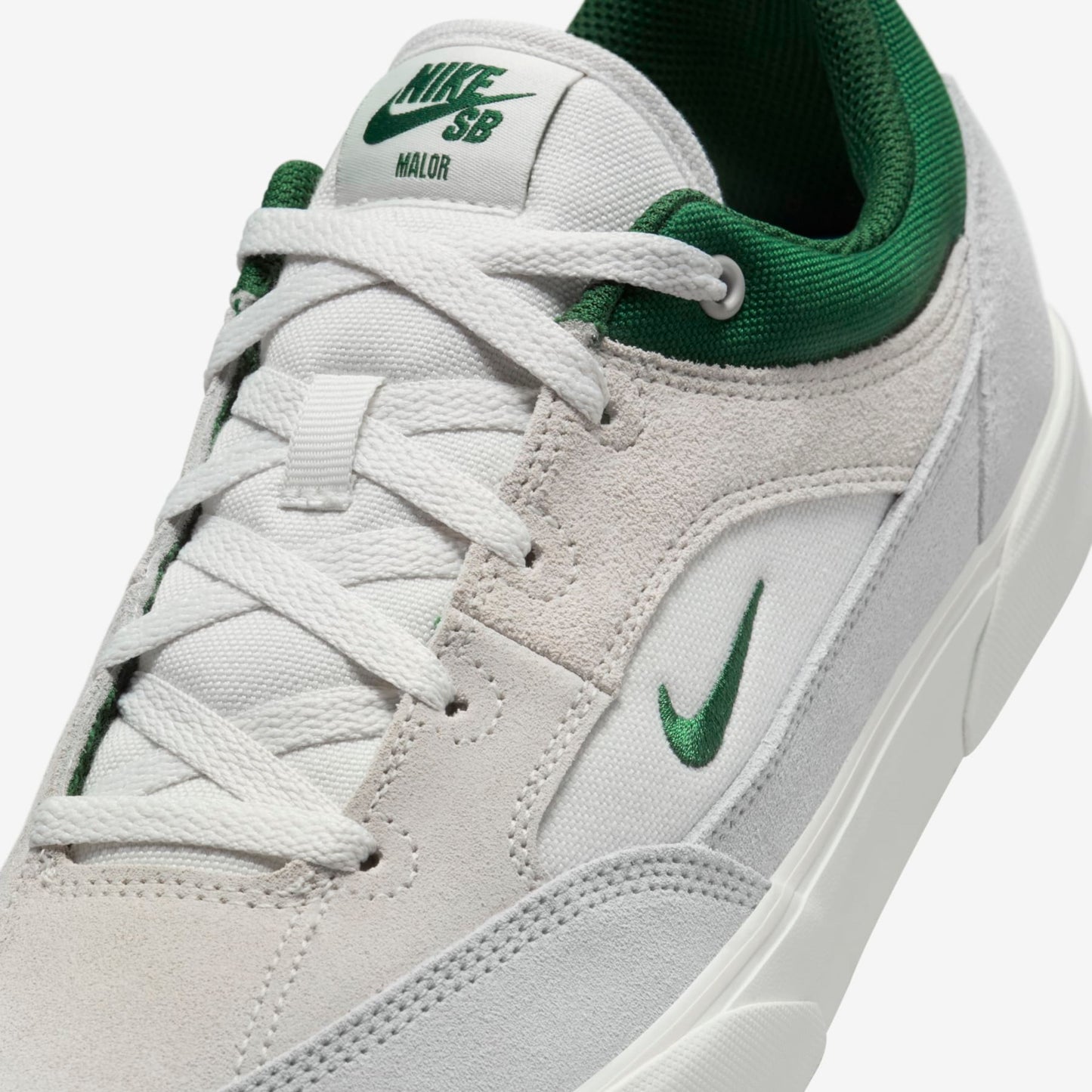 TÊNIS NIKE SB MALOR PLATINUM GREY