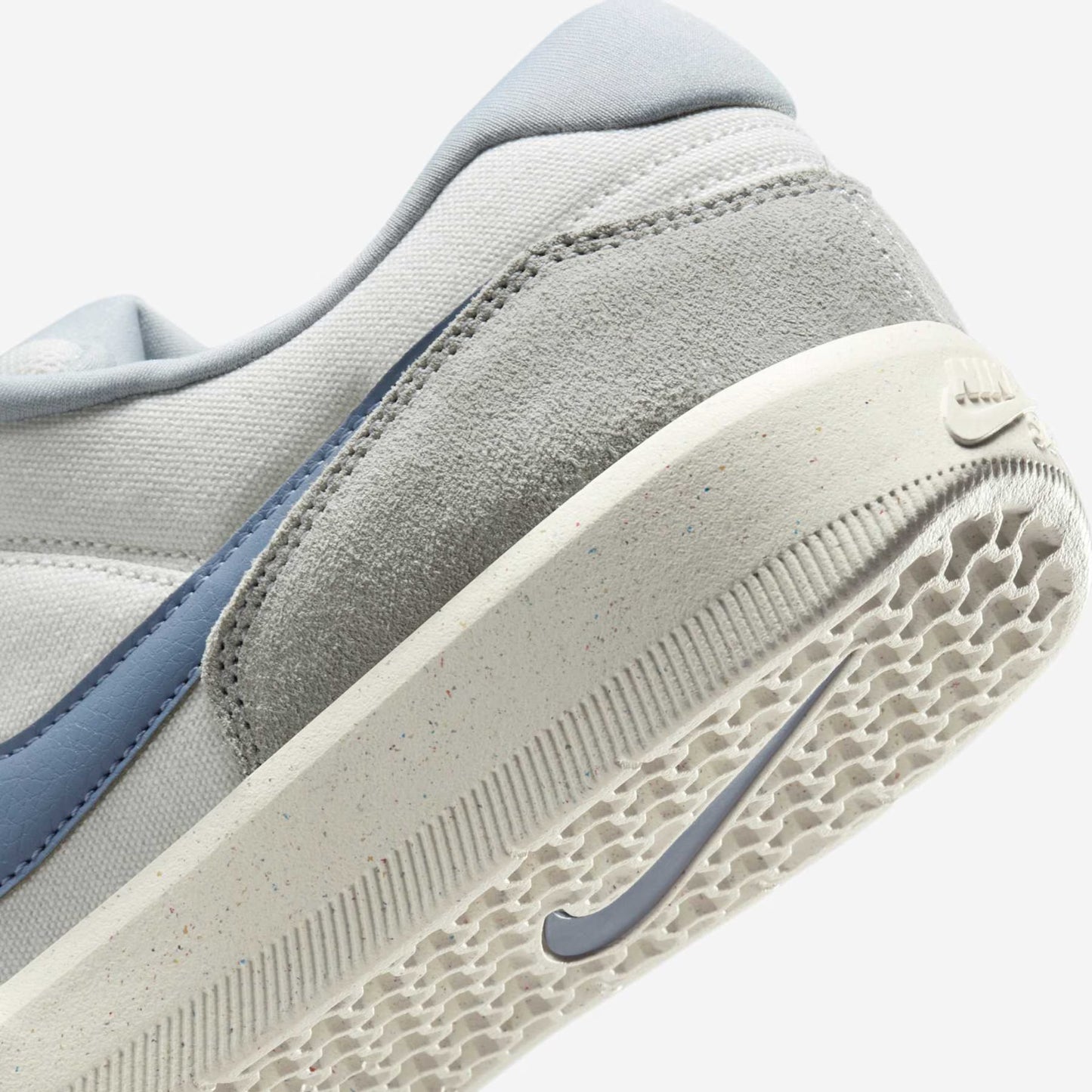 TÊNIS NIKE SB FORCE 58 WHITE/ASHEN