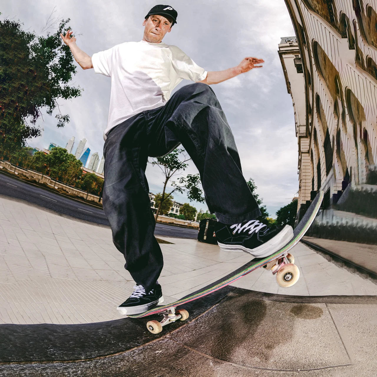 TÊNIS VANS SKATE HALF CAB BLACK WHITE