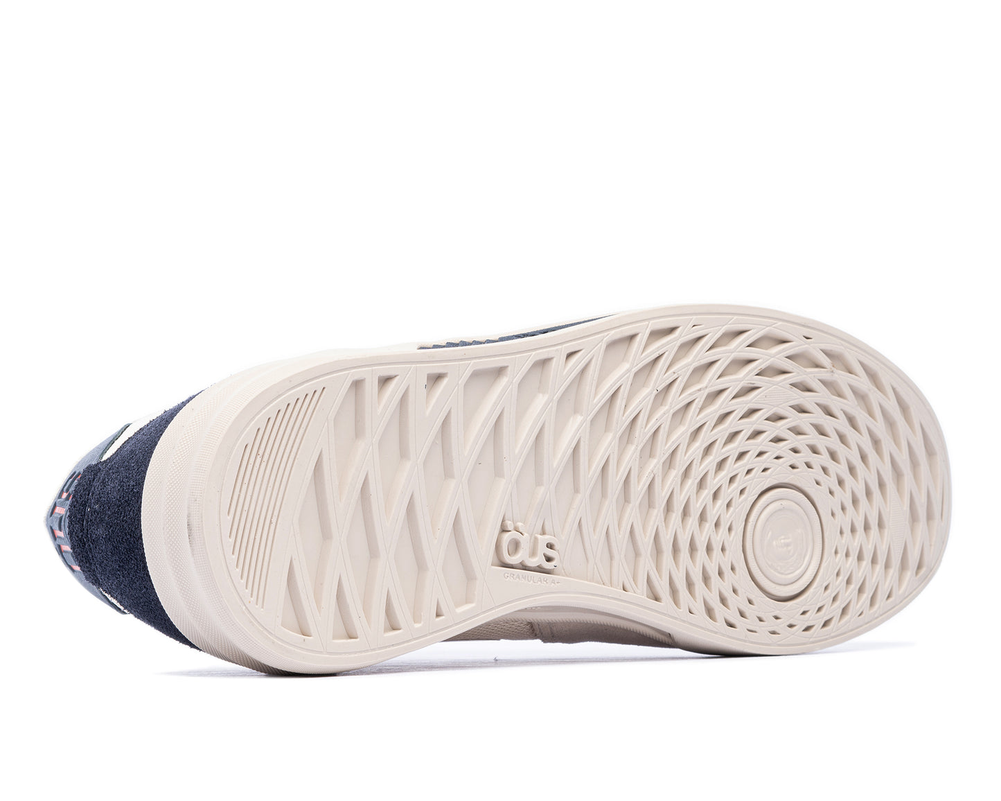 TÊNIS ÖUS GOMES CREME ESSENCIAL