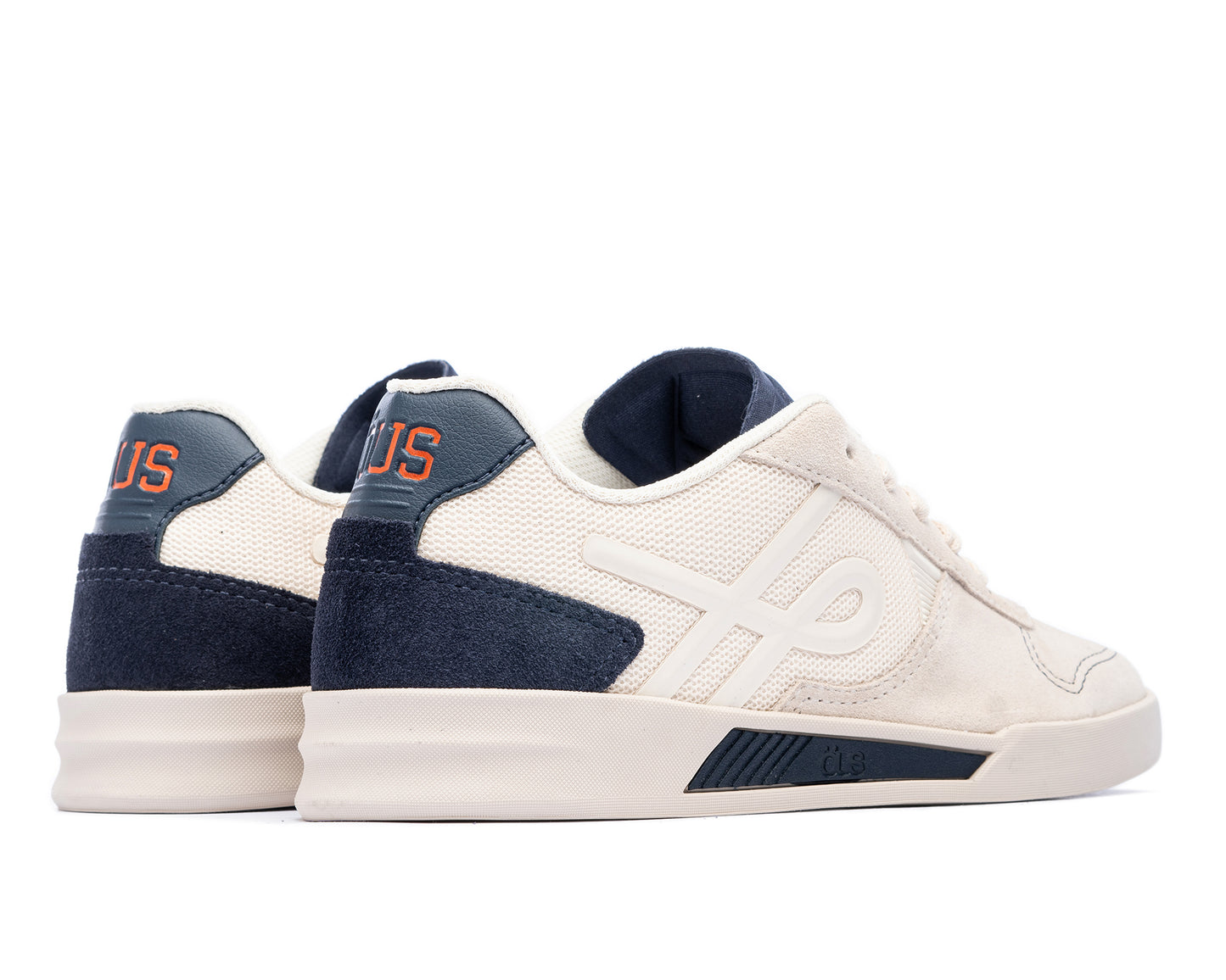 TÊNIS ÖUS GOMES CREME ESSENCIAL