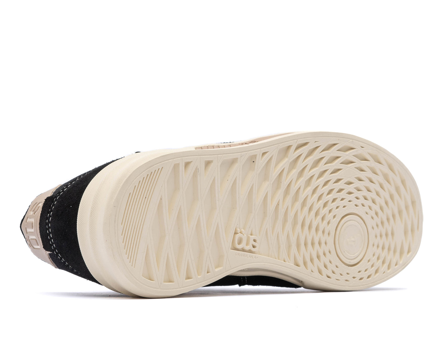 TÊNIS ÖUS GOMES NOMADE ESSENCIAL