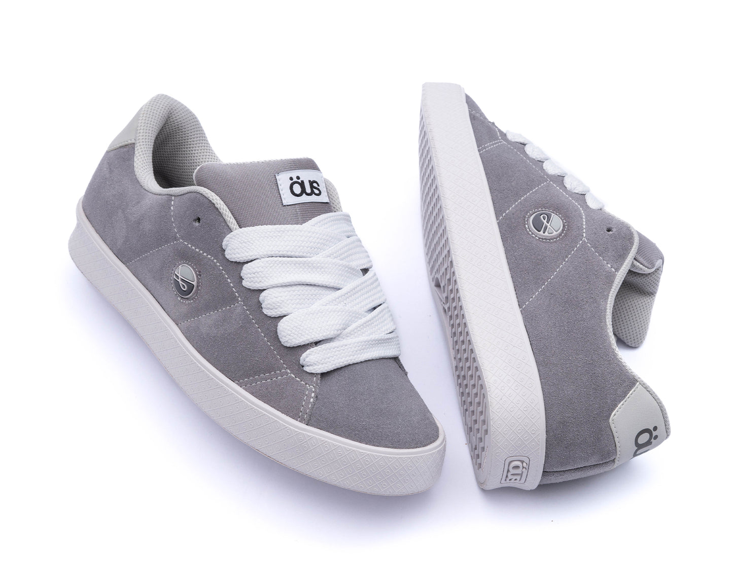 TÊNIS ÖUS DOTS TONS DE CINZA ESSENCIAL
