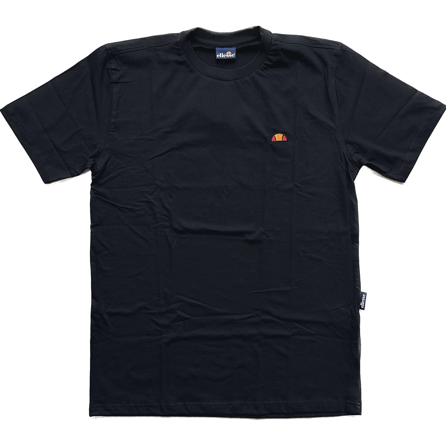 CAMISETA ELLESSE LOGO CUBO PRETO