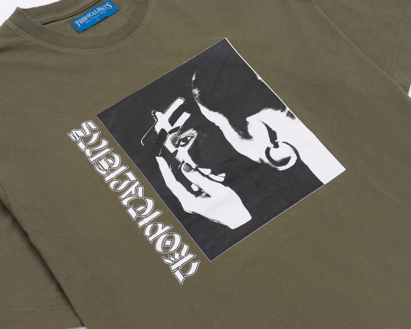 CAMISETA TROPICALIENTS QUEEN VERDE