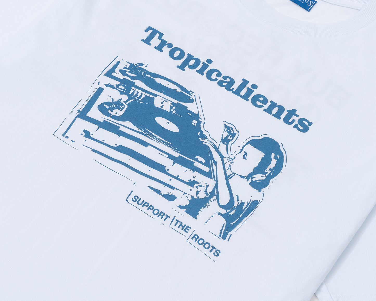 CAMISETA TROPICALIENTS SUPPORT THE ROOTS BRANCA