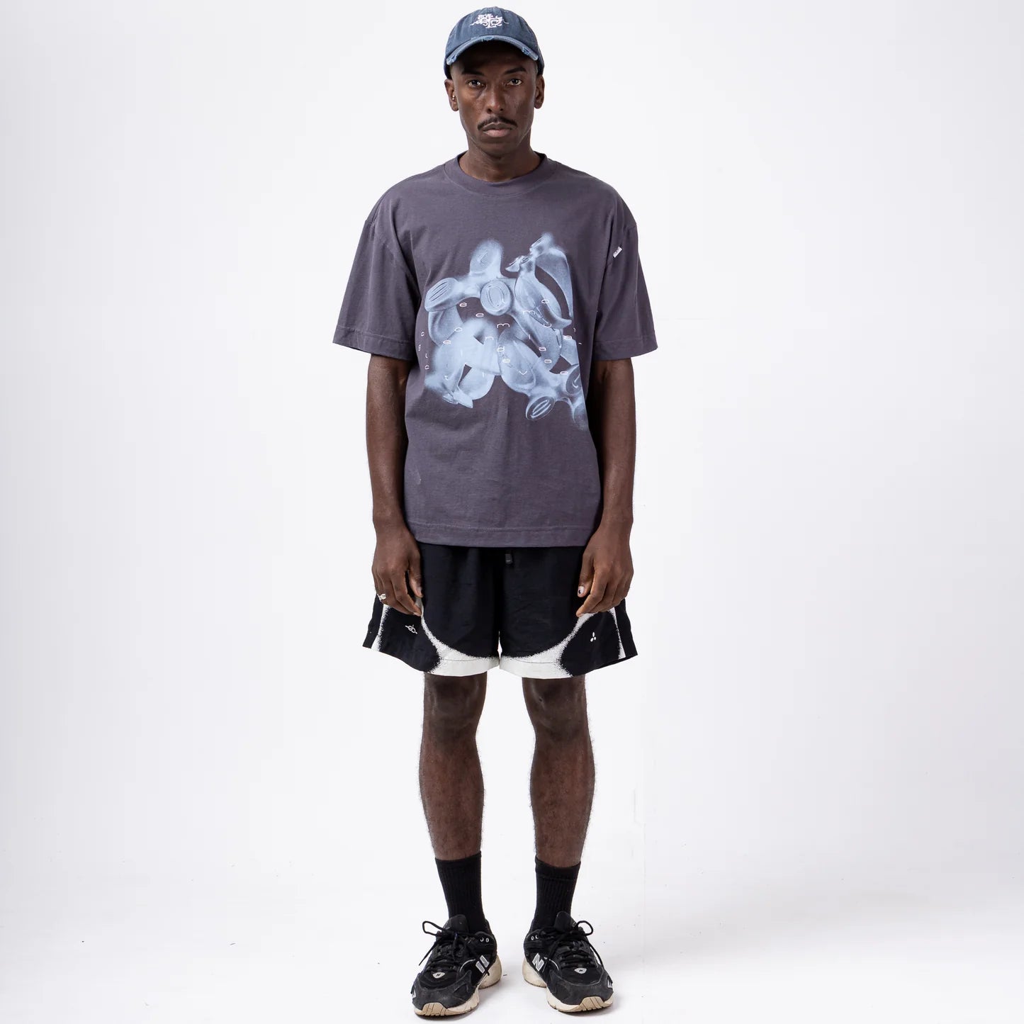 CAMISETA ELO EM COMUM SCARAB REGULAR CINZA