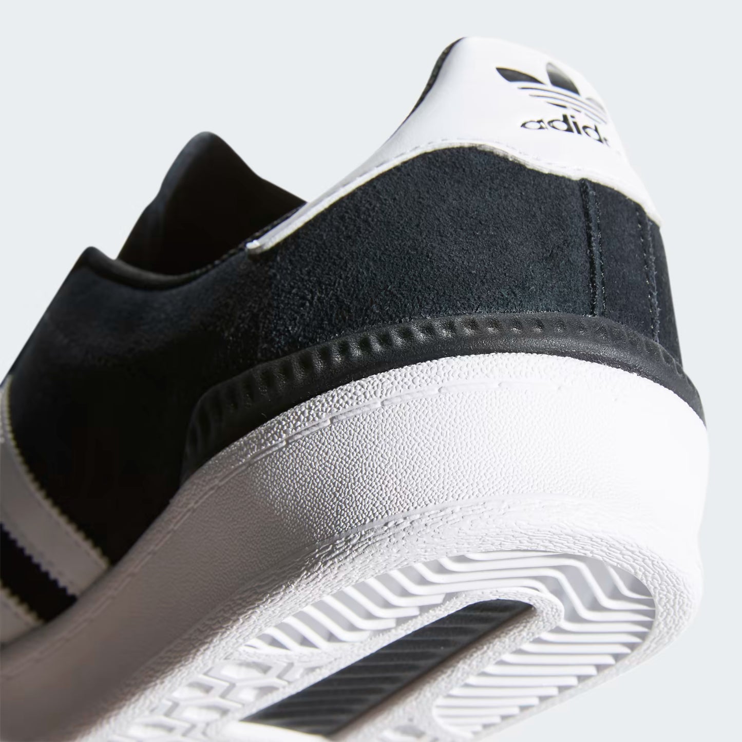 TÊNIS ADIDAS CAMPUS ADV BLACK/WHITE