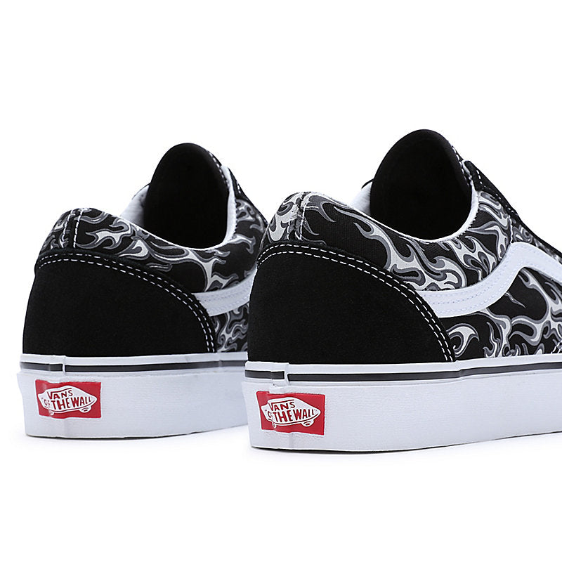 TÊNIS VANS OLD SKOOL FLAME SKULL BLK/WHT