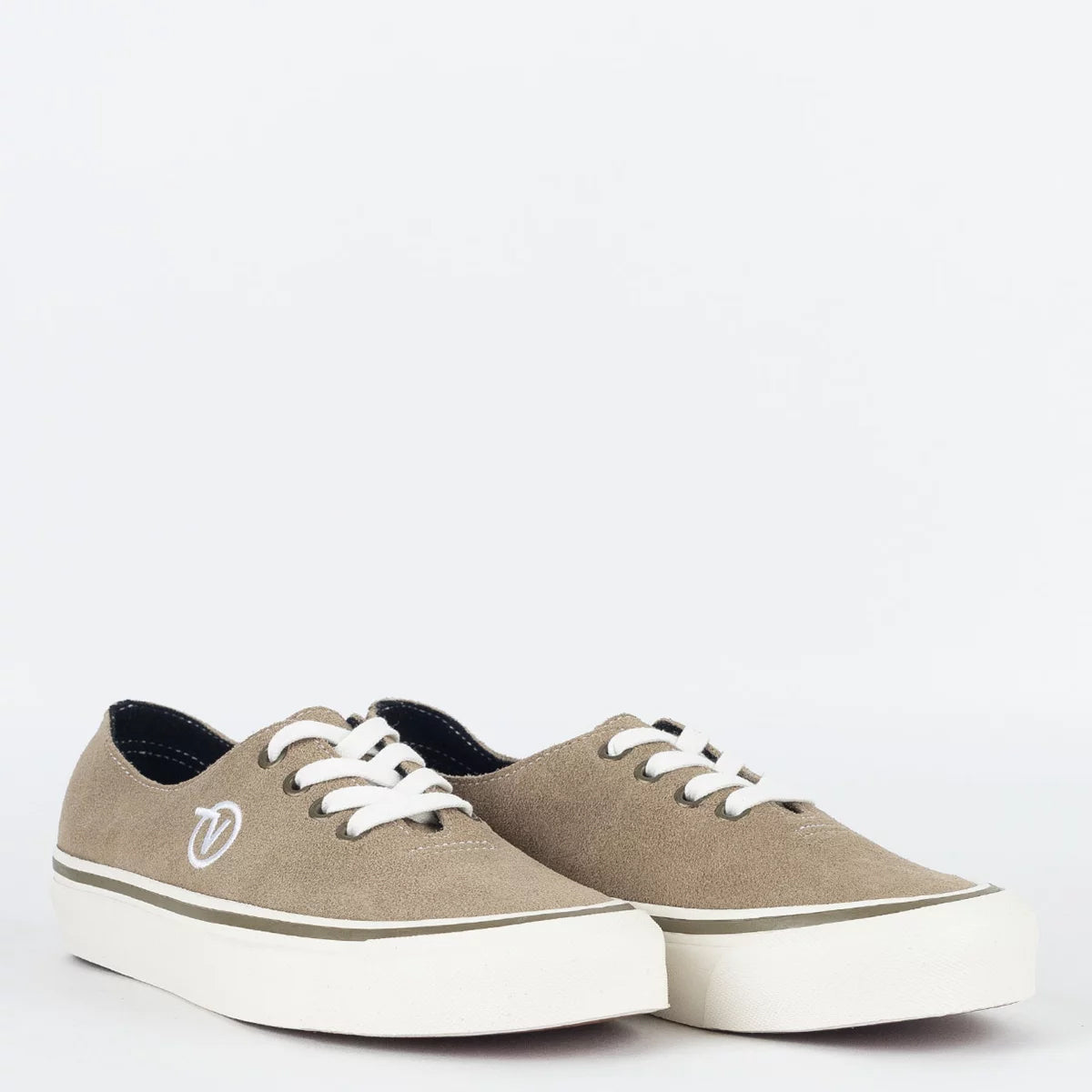 TÊNIS VANS AUTHENTIC ANAHEIM FACTORY OG SUEDE BIRCH