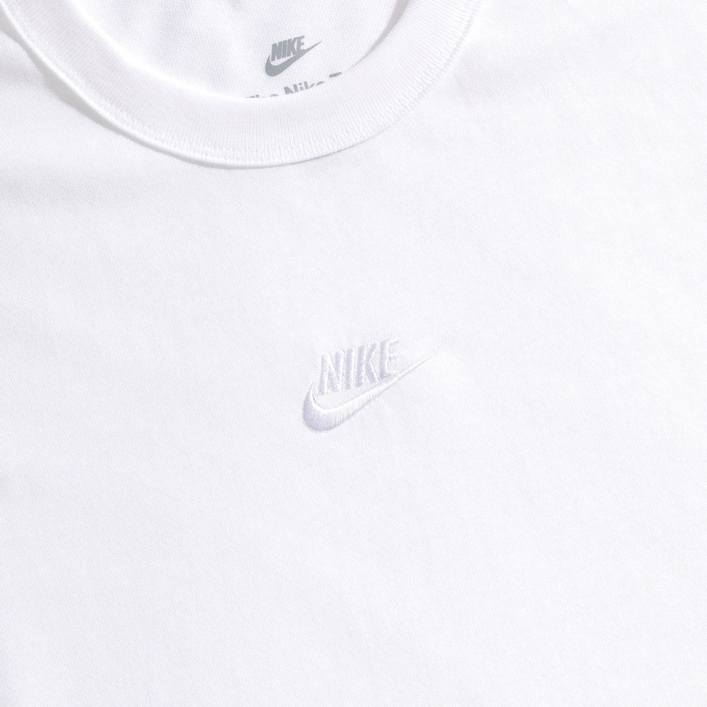 CAMISETA NIKE PREMIUM ESSENTIALS WHITE