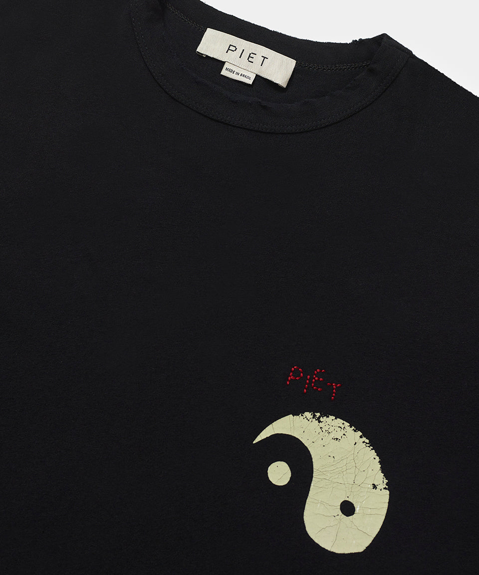 CAMISETA PIET ELETRONIC MANTRA BLACK
