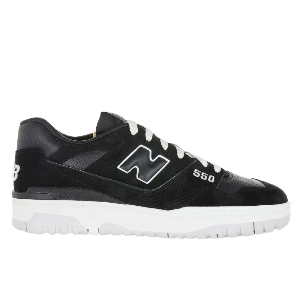 TÊNIS NEW BALANCE 550 BLACK/REFLECTION