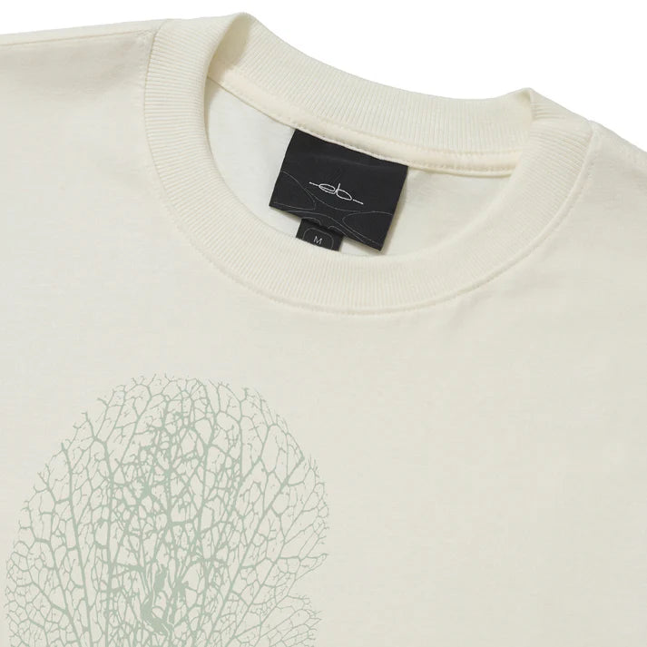 CAMISETA ELO EM COMUM OVER TREVO BRANCO OFF