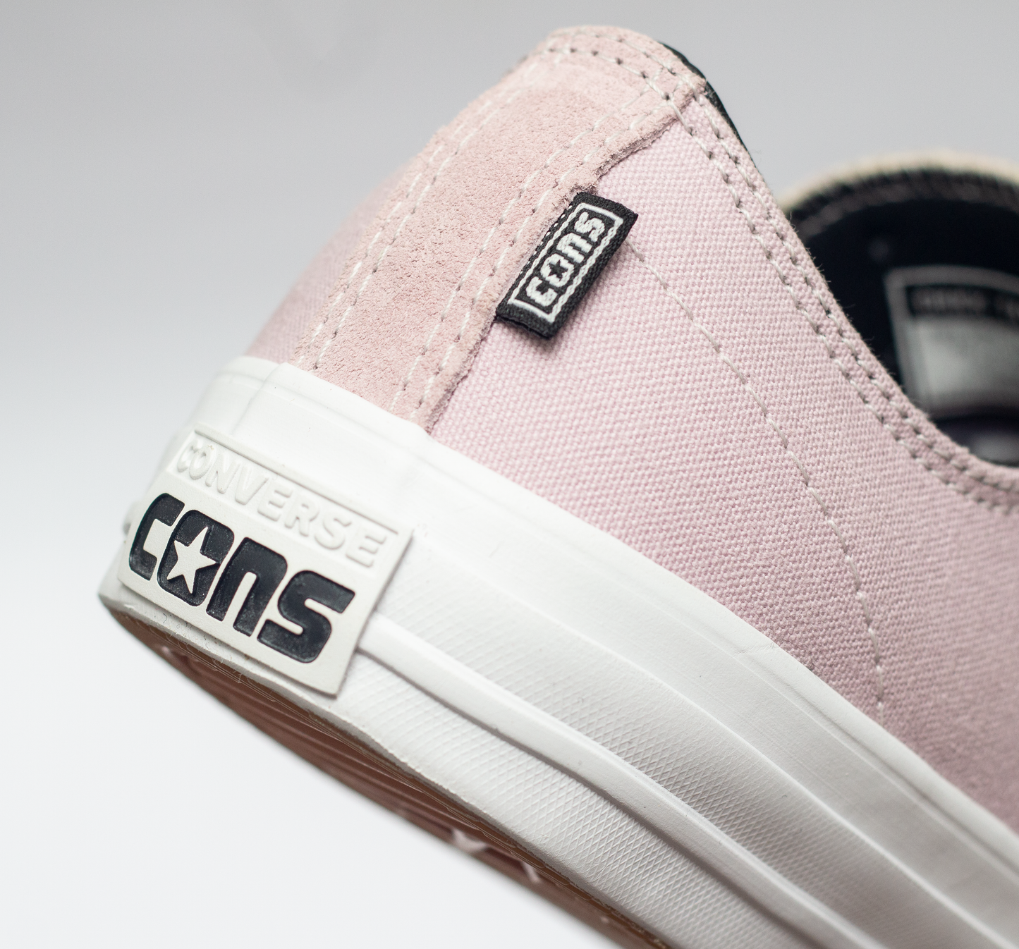 TÊNIS CONVERSE CT AS LOW PRO ROSA SAL PRETO/PRETO