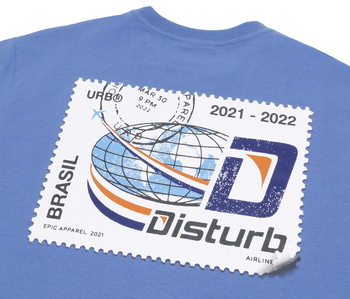CAMISETA DISTURB TRAVEL STAMP BLUE