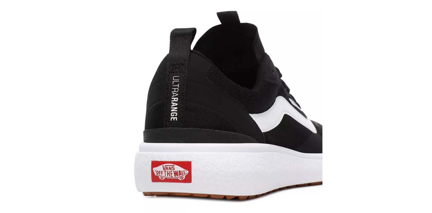 TÊNIS VANS ULTRARANGE EXO BLACK/WHITE