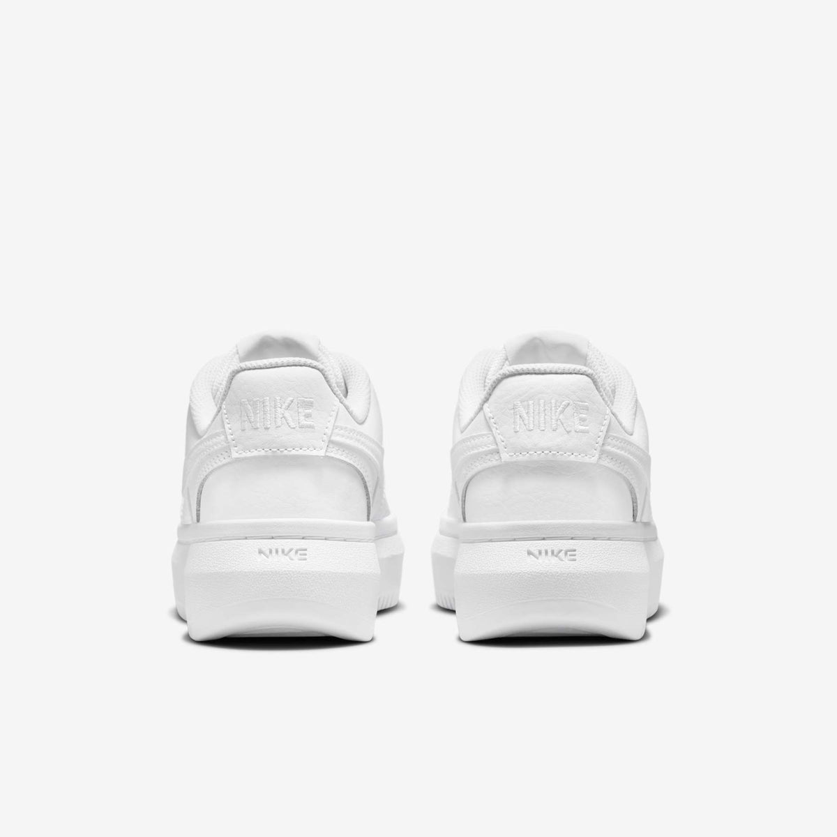 TÊNIS NIKE FEMININO COURT VISION ALTA LTR