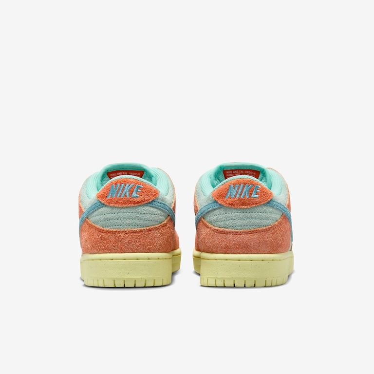 TÊNIS NIKE SB DUNK LOW PRO ORANGE EMERALD RISE