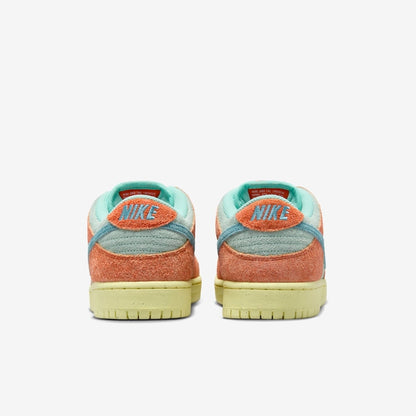 TÊNIS NIKE SB DUNK LOW PRO ORANGE EMERALD RISE
