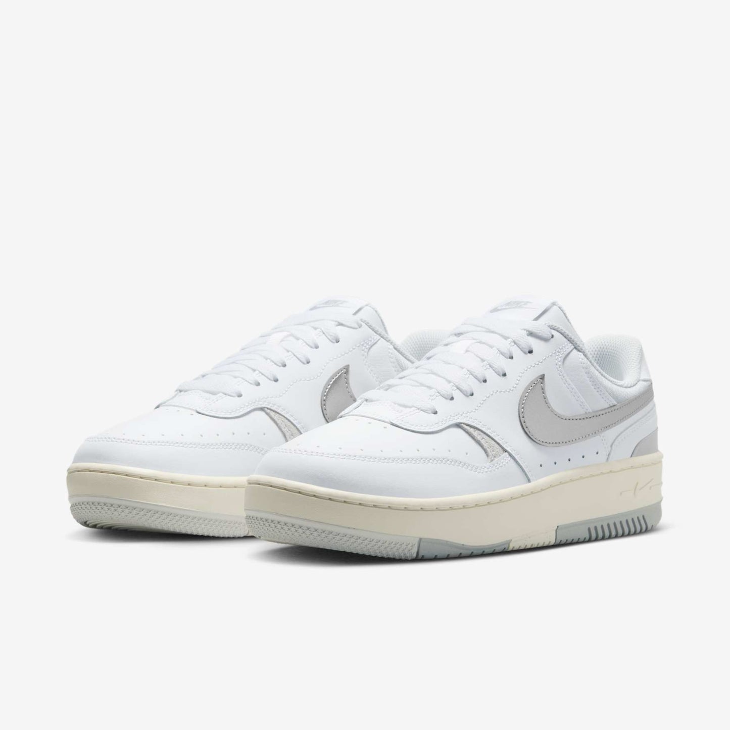 TÊNIS NIKE GAMMA FORCE WHITE/METALLIC SILVER