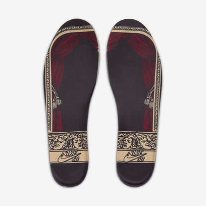 TÊNIS NIKE SB DUNK LOW PRO CELESTIAL GOLD AND DARK TEAM RED
