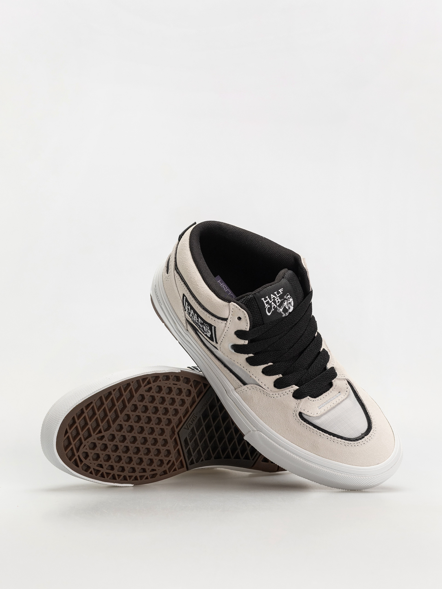 TÊNIS VANS HALF CAB SKATE WAFFLECUP WHITE/BLACK
