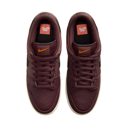 TÊNIS NIKE SB DUNK LOW PRO BURGUNDY/BLACK