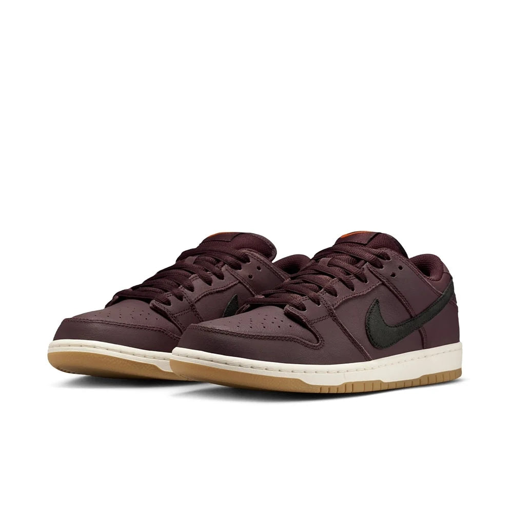 TÊNIS NIKE SB DUNK LOW PRO BURGUNDY/BLACK