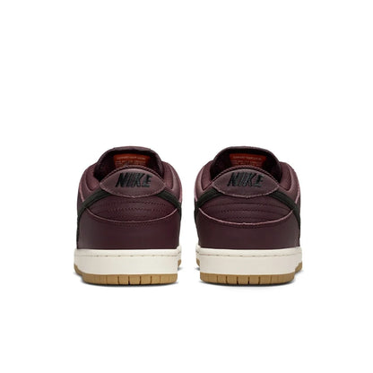 TÊNIS NIKE SB DUNK LOW PRO BURGUNDY/BLACK