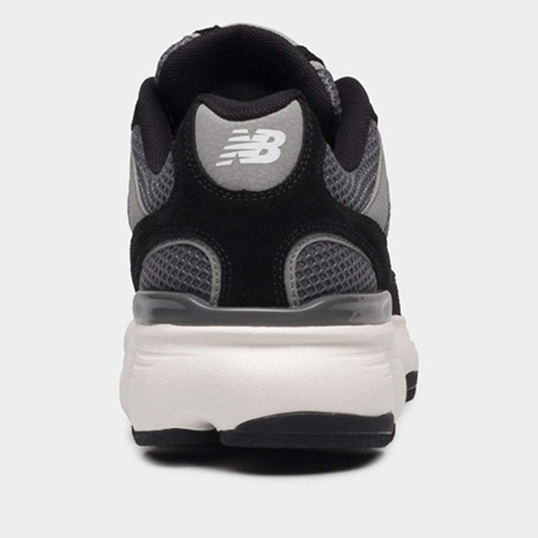 TÊNIS NEW BALANCE 603 GRAFITE/PRETO