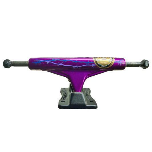 TRUCK STRONGER ROXO/PRETO LOGO ARAME 139MM
