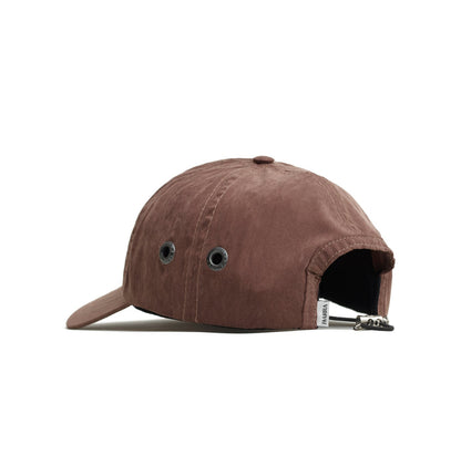 BONE SIX PANEL BARRA LOGO MARROM