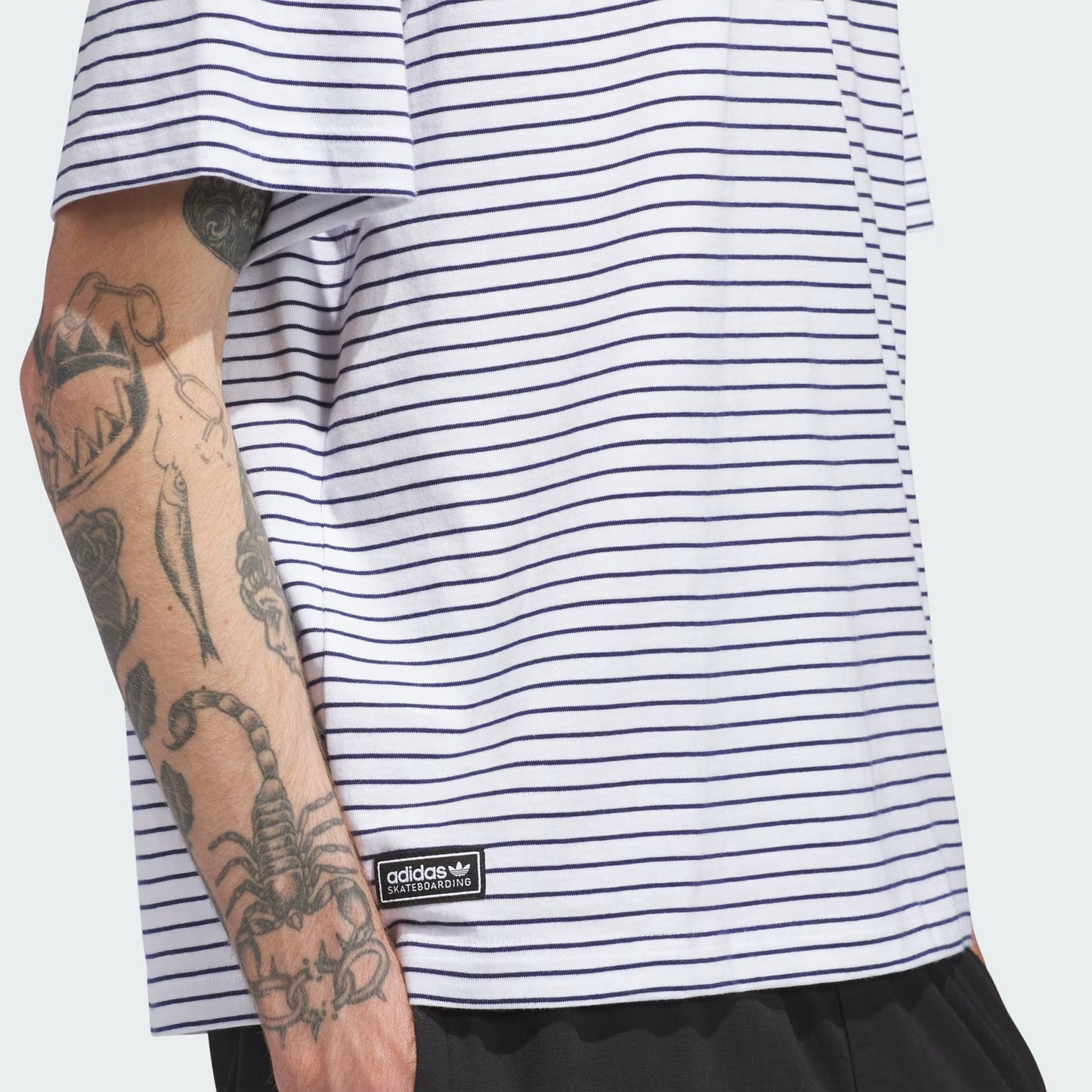 CAMISETA ADIDAS YARN DYE WHITE/DARK BLUE