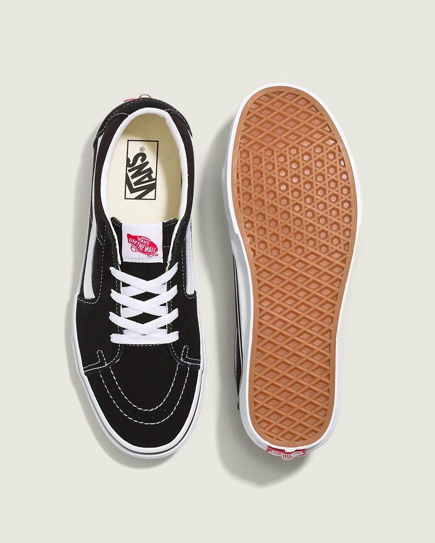 TÊNIS VANS SK8-LOW BLACK/TRUE WHITE