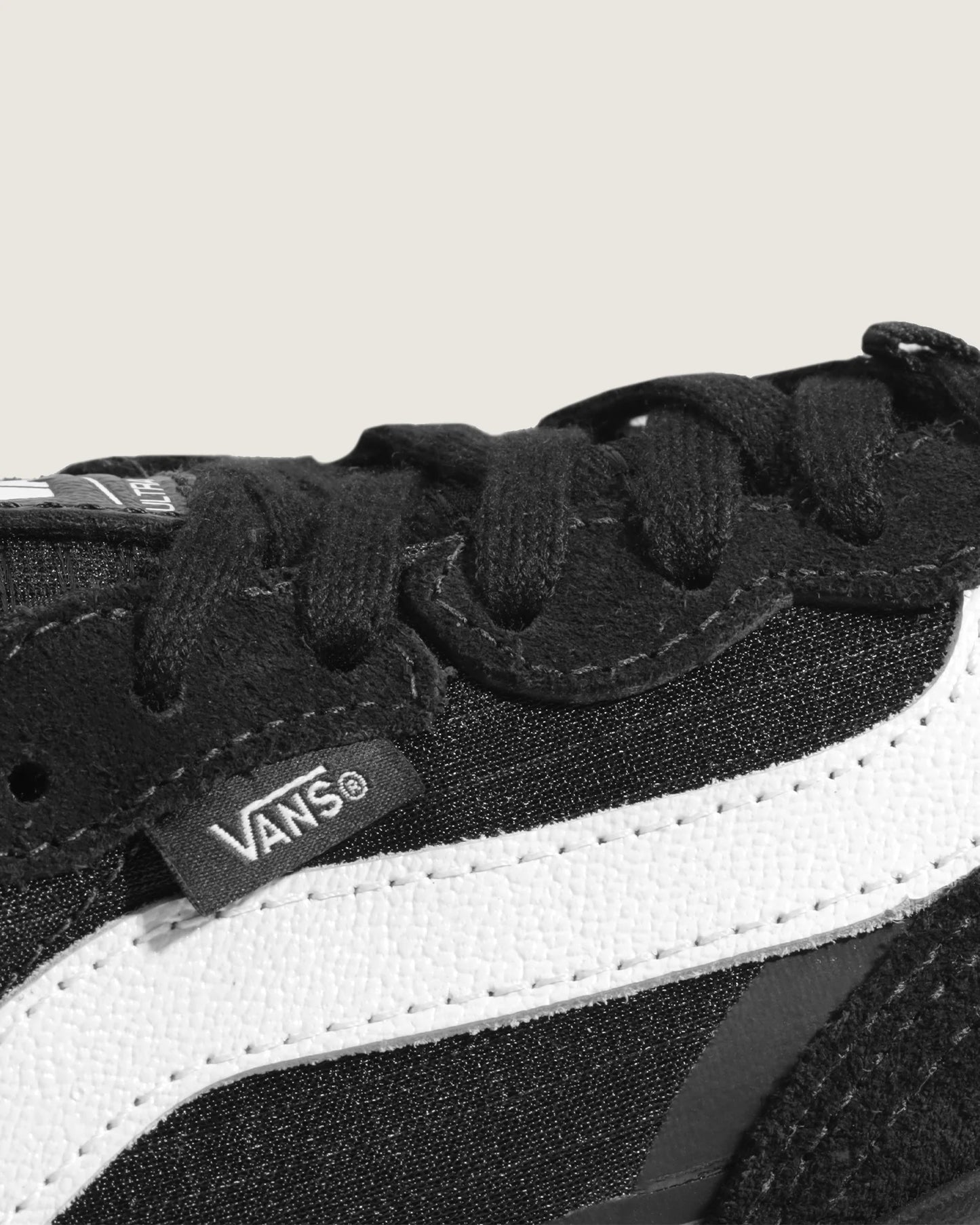 TÊNIS VANS ULTRARANGE MTE BLACK/BLACK