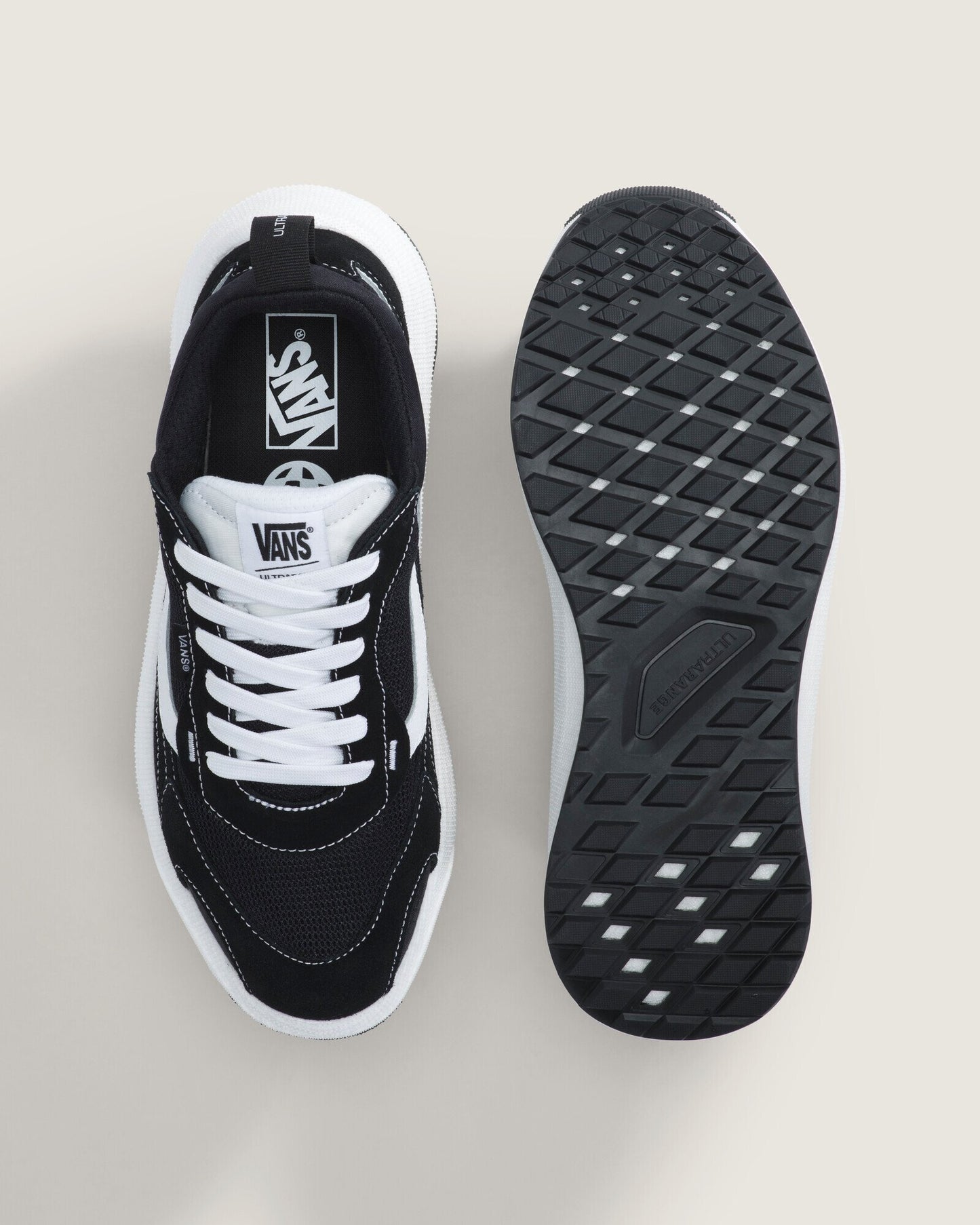 TÊNIS VANS ULTRARANGE NEO 2.0 BLACK/WHITE