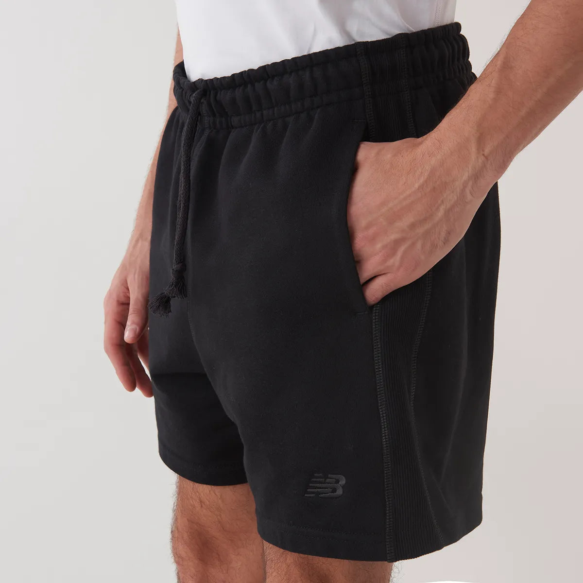 SHORTS NEW BALANCE ATHLETICS SMALL LOGO 5 BLACK