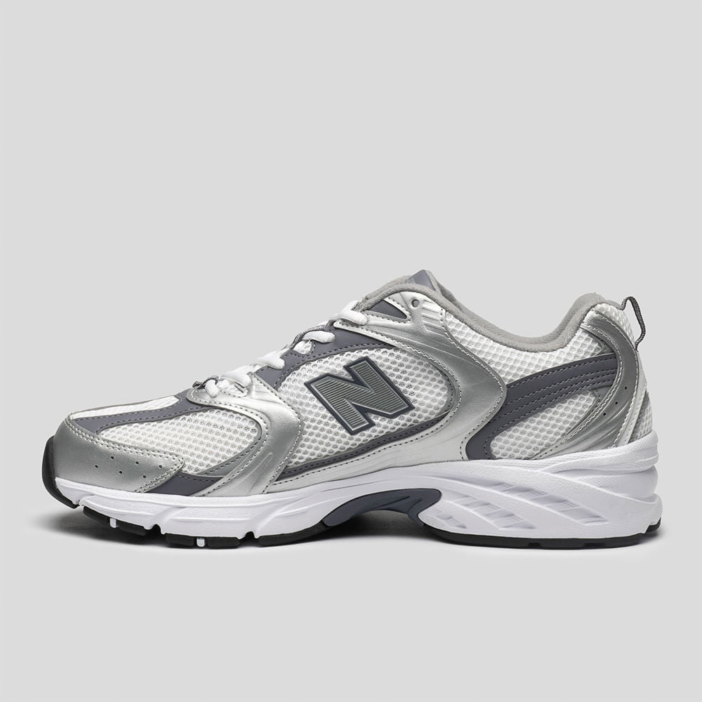 TÊNIS NEW BALANCE 530 PTA/GRFT