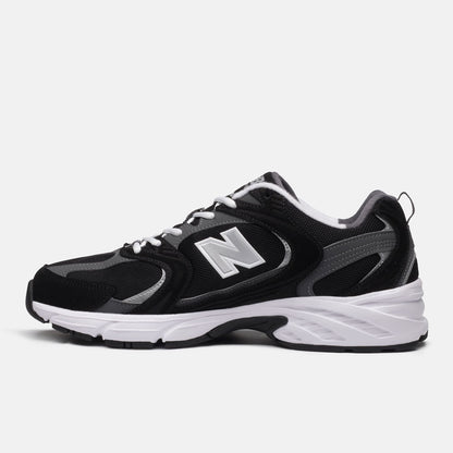 TÊNIS NEW BALANCE 530 PRETO / BRANCO