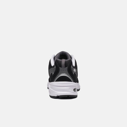 TÊNIS NEW BALANCE 530 PRETO / BRANCO