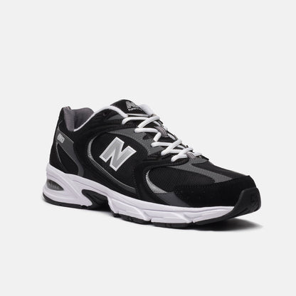 TÊNIS NEW BALANCE 530 PRETO / BRANCO