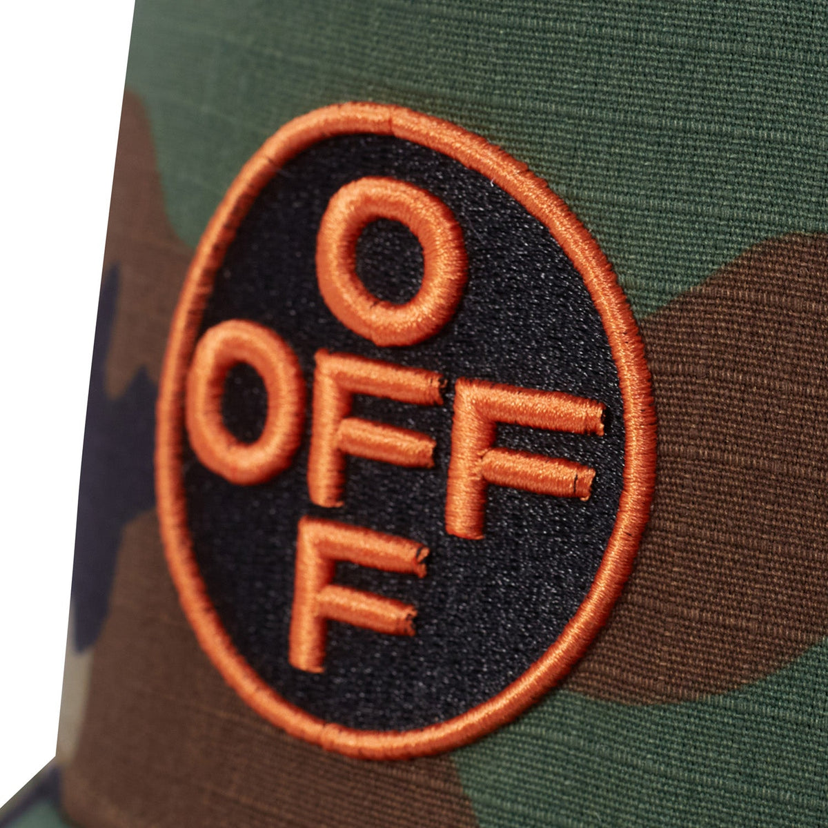 BONÉ OFF-WHITE L/AB OFF EMBROIDERED PINCH FRONT CAMO