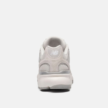 TÊNIS NEW BALANCE 603 BRANCO/ BEGE CLARO