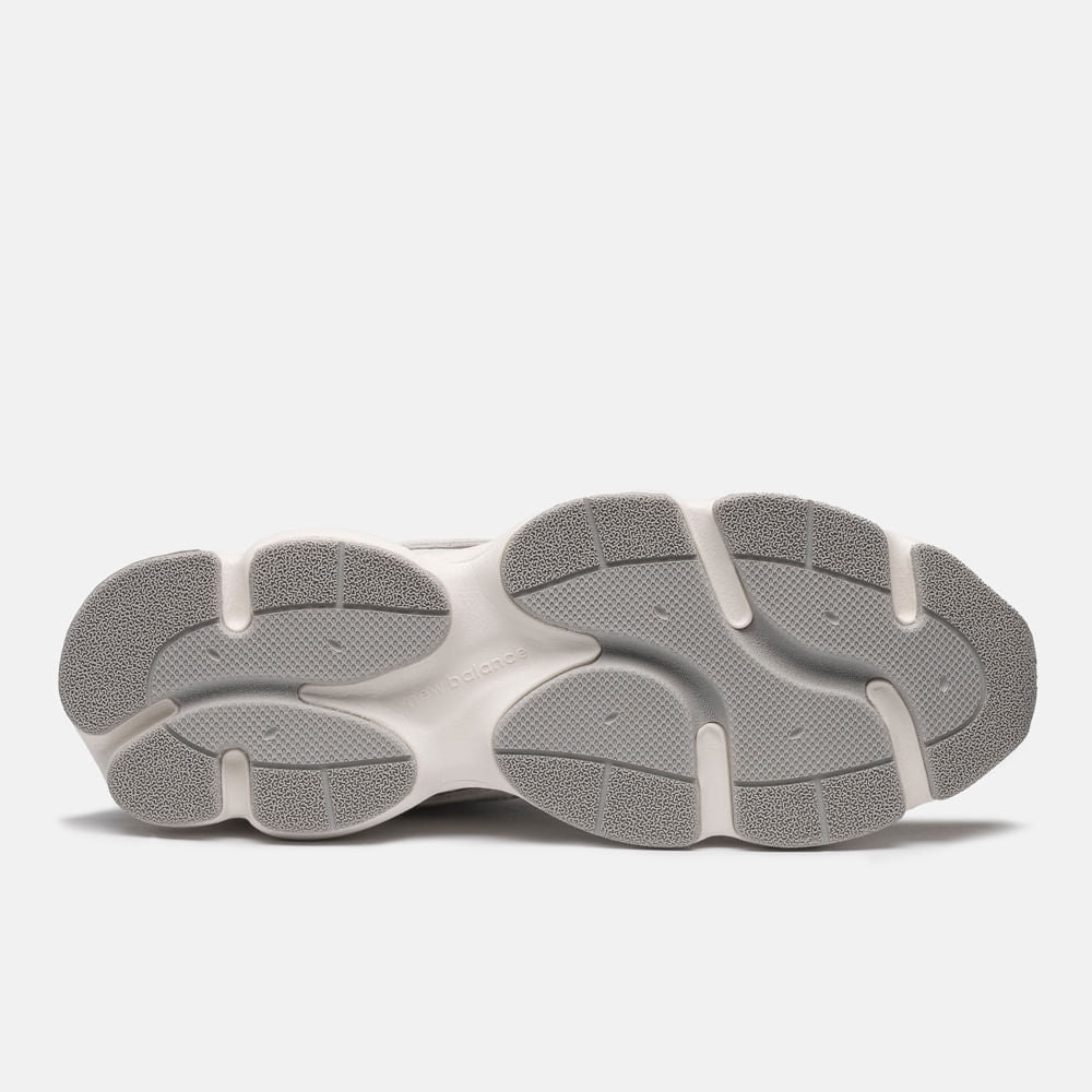 TÊNIS NEW BALANCE 603 BRANCO/ BEGE CLARO