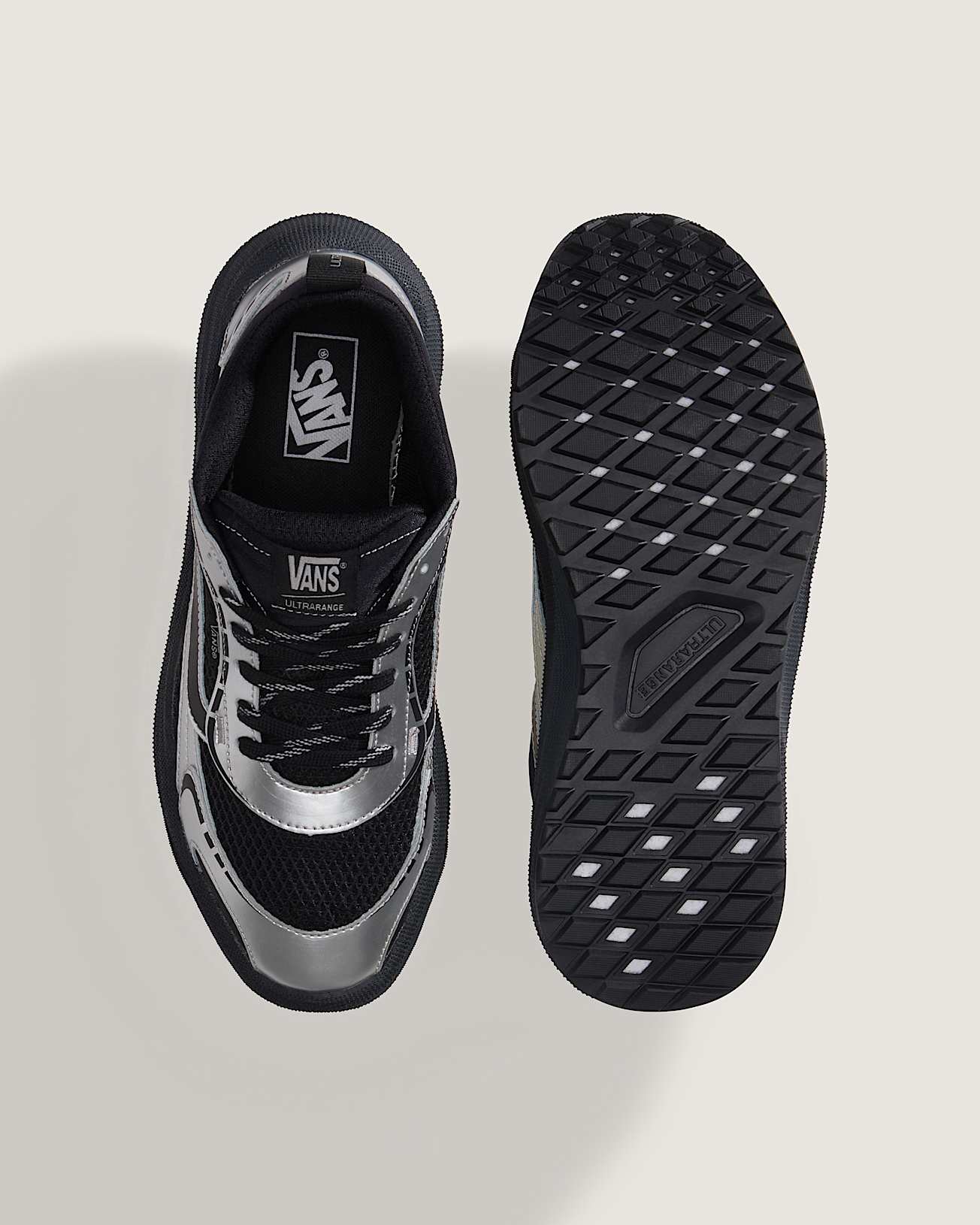 TÊNIS VANS ULTRARANGE NEO 2.0 METALLIC BLACK/SILVER