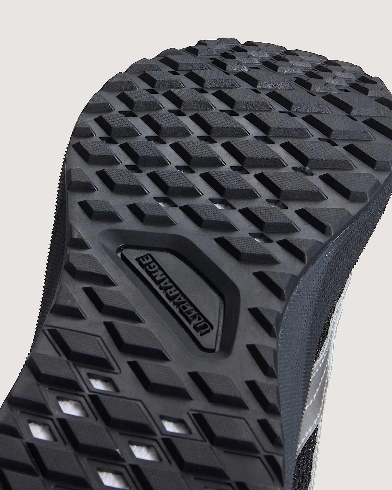 TÊNIS VANS ULTRARANGE NEO 2.0 METALLIC BLACK/SILVER