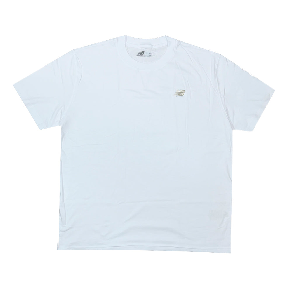 CAMISETA NEW BALANCE ESSENTIALS BCO-WT