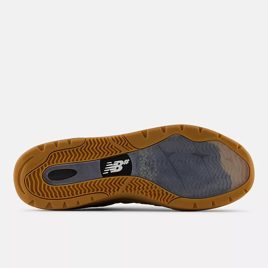 TÊNIS NEW BALANCE NUMERIC ANDREW REYNOLDS 933 MARROM/MARROM