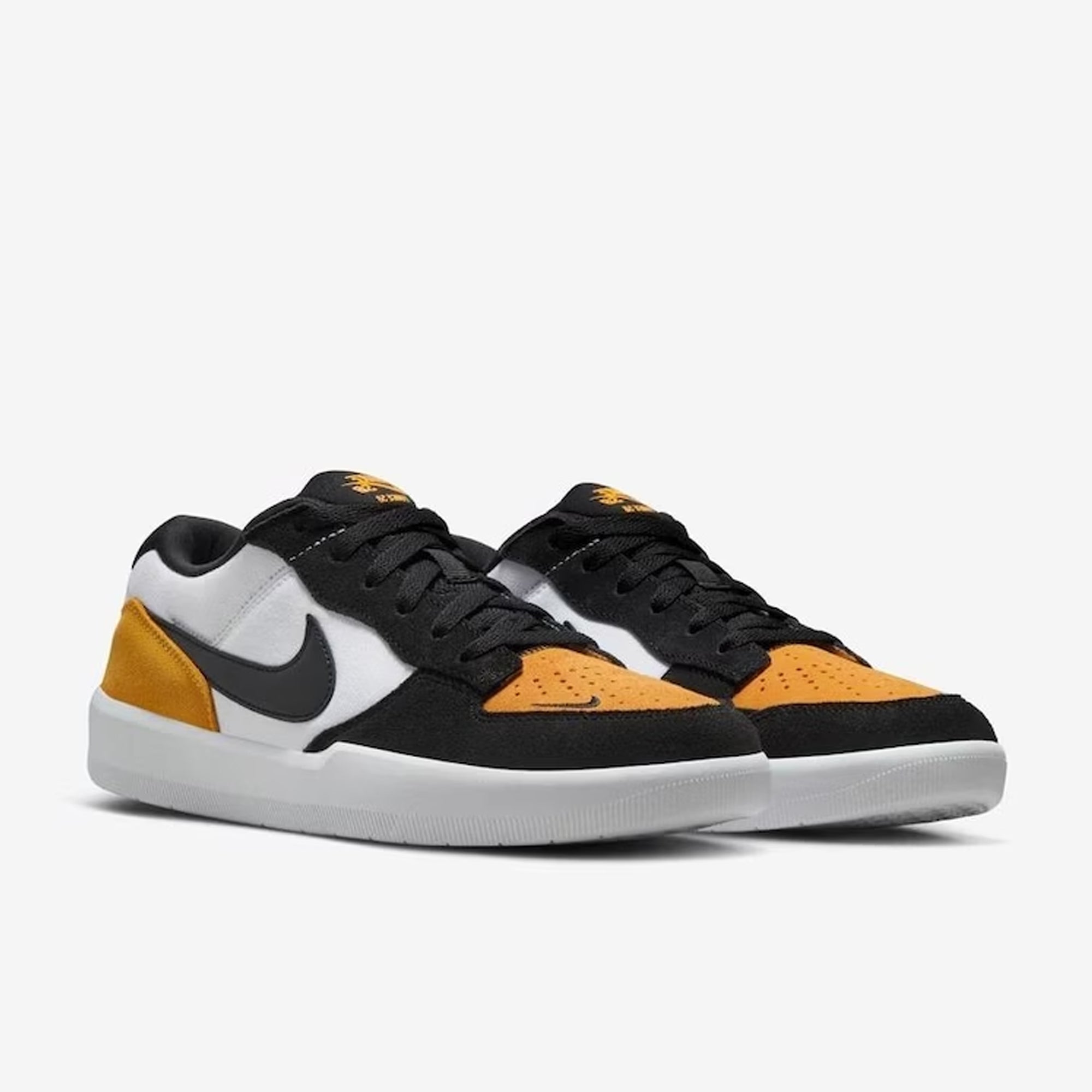 Nike sb black yellow sales